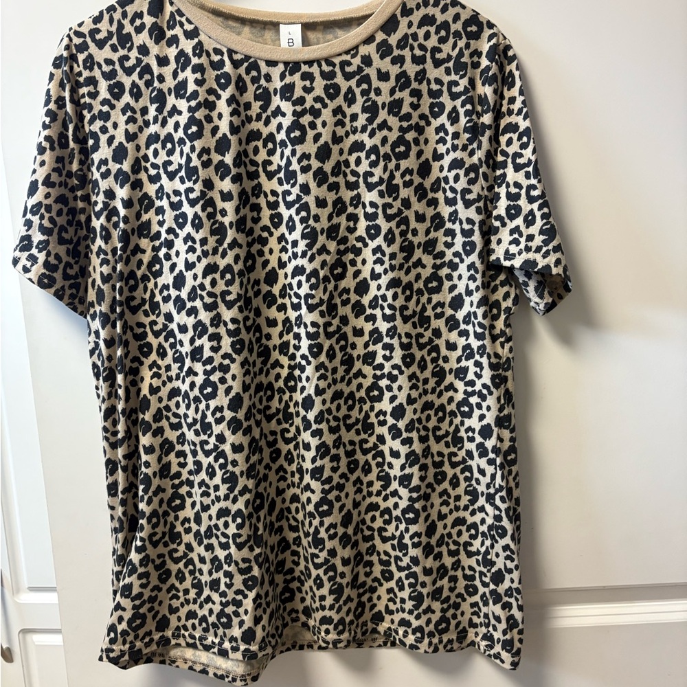 Leopard Print Short Sleeve Tee